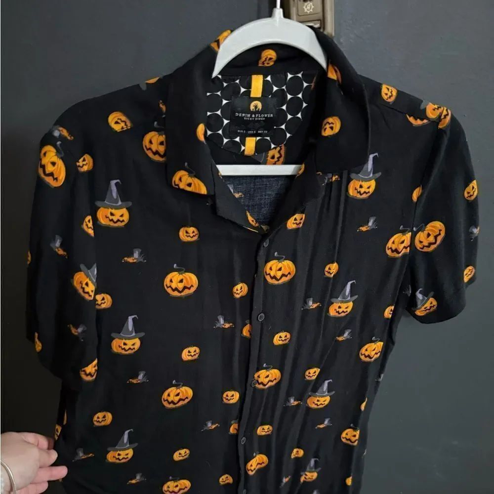 Denim & Flower Ricky Singh Black Halloween Pumpkin Button Up Shirt Men's Small - Picture 4 of 10